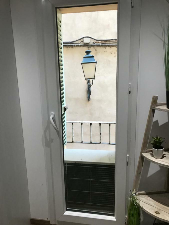 La Petite Barque Apartment ม็องตง ภายนอก รูปภาพ